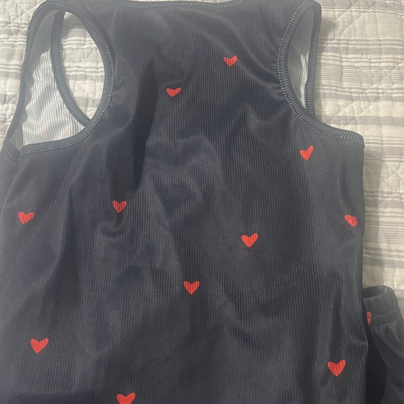 Red Heart Pattern PJ set - Picture 4 of 6